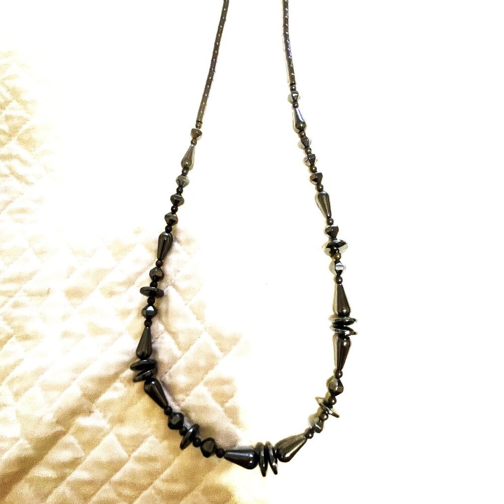 Elegant  Magnetic Hematite Beaded Necklace, Dark Silver Metalic Grey